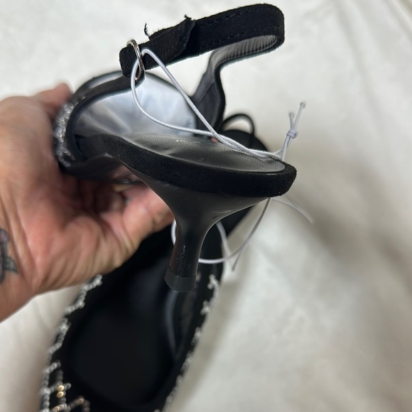 A New Day Black and White Geometric Heels Slingback - Picture 12 of 13